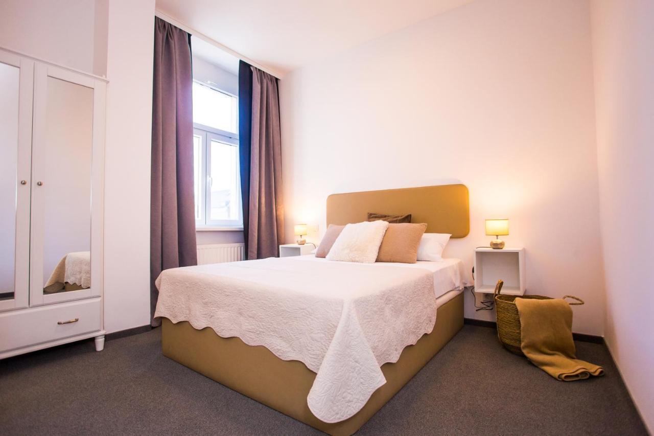 Apartments Dolac Загреб Экстерьер фото